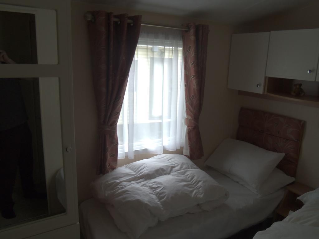 The Cross Inn Stoke-on-Trent Room photo